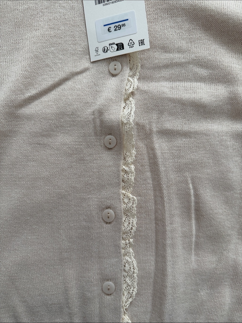 Zara - Picture 3 of 3